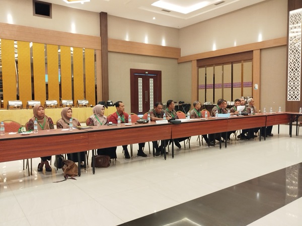 DISKUSI3.jpg